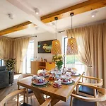 Villa Lisie Sprawki Beblo