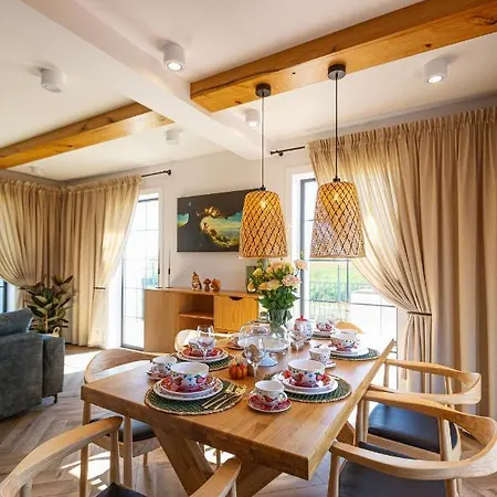 Villa Lisie Sprawki Beblo