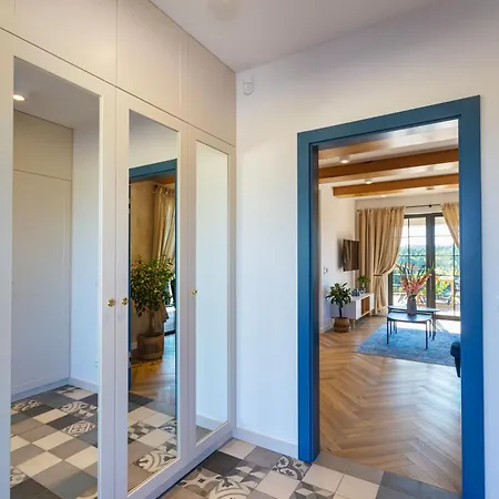 Lisie Sprawki Villa Beblo