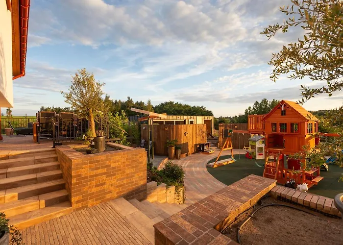 וילה Lisie Sprawki Beblo